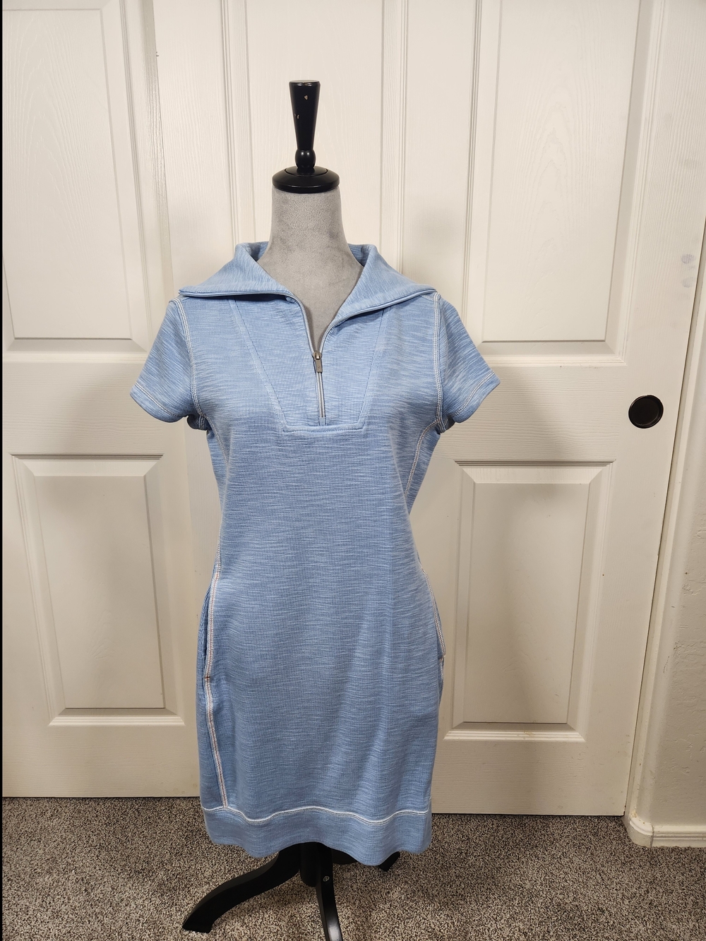 Tommy Bahama Light Blue Short Sleeve Zip-Front Midi Dress